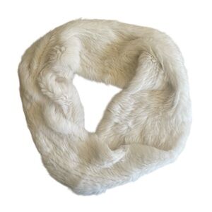 Elegant White Rabbit Fur Infinity Scarf